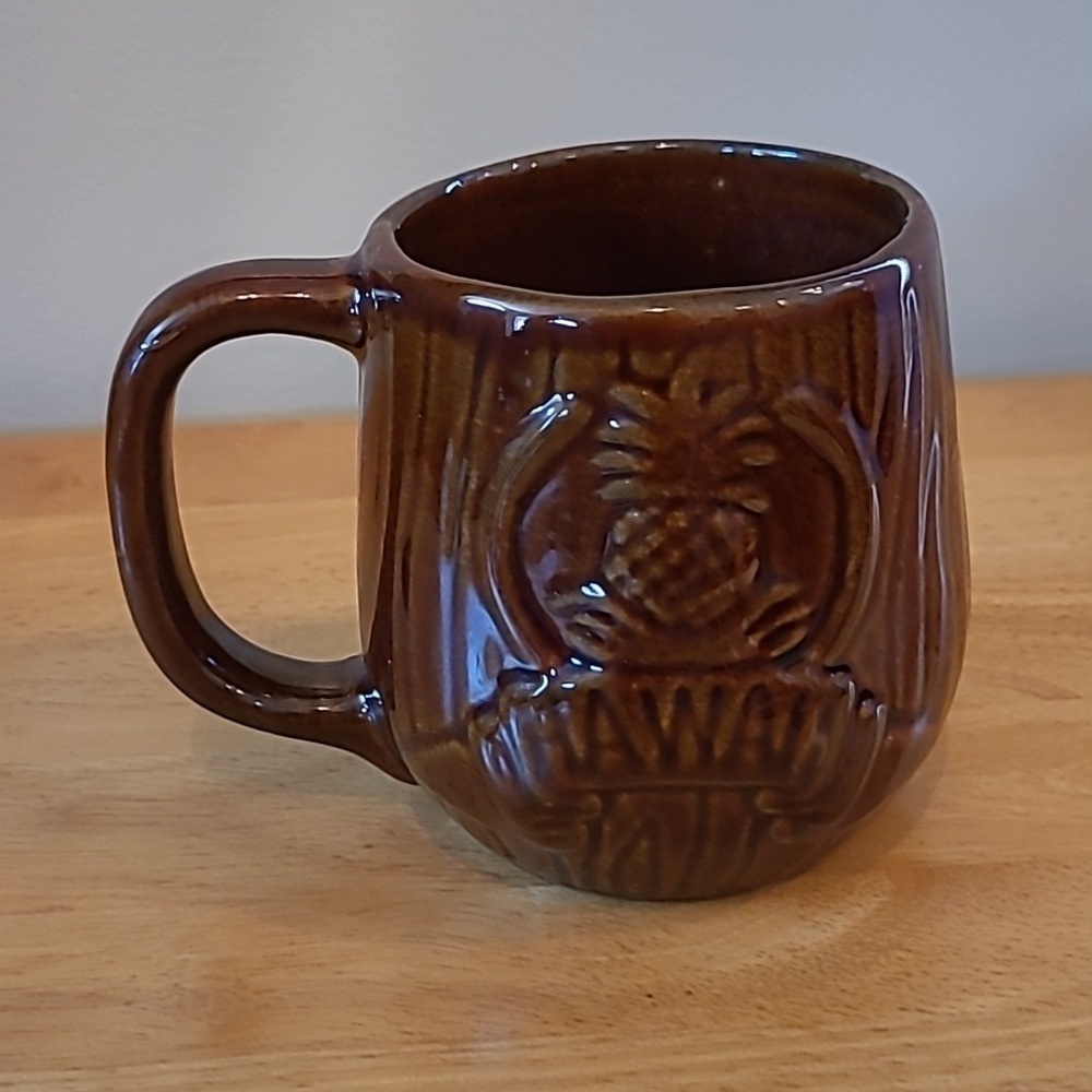 VINTAGE Hawaii "Kini" Jane Ceramic Mug